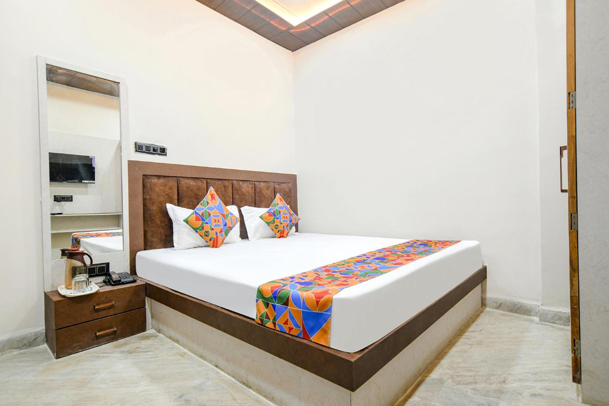 Fabhotel Shiva Grand Ujjain Exterior photo