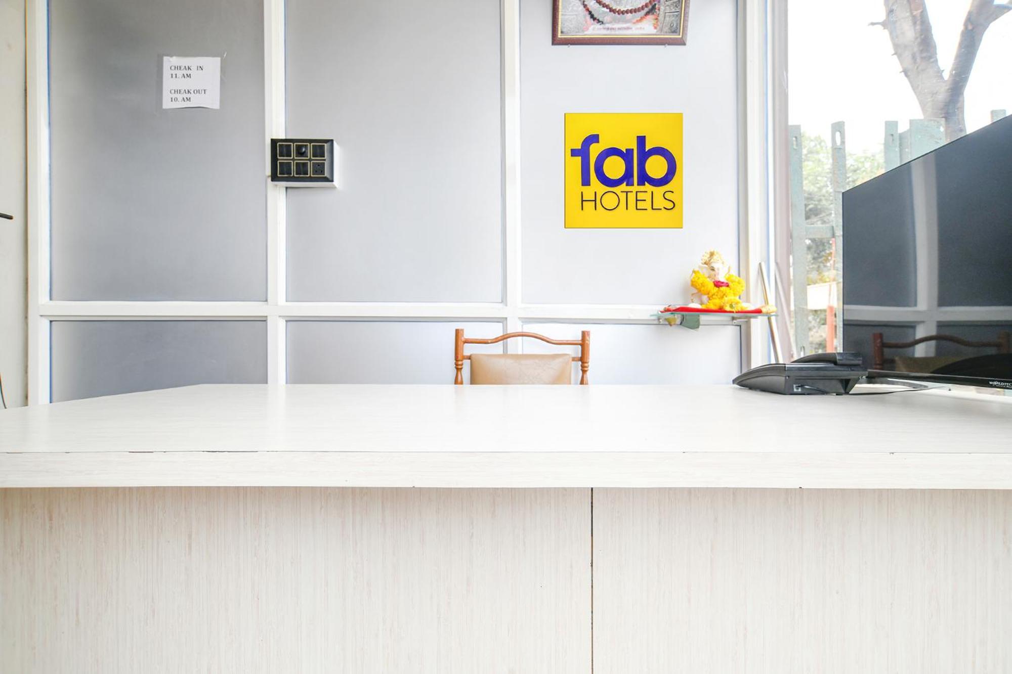 Fabhotel Shiva Grand Ujjain Exterior photo